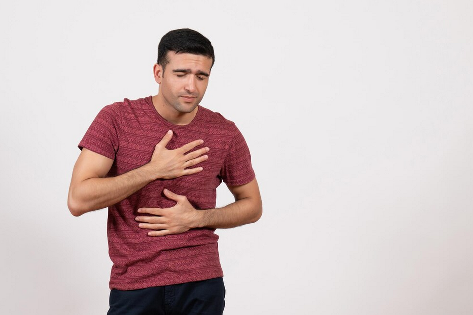 أعراض الارتجاع الحمضي (مرض الجزر المعدي المريئي)